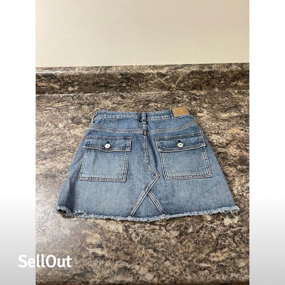 American Eagle Women's Size 00 Blue Denim Mini Skirt Distressed (sku389) - Picture 2 of 12